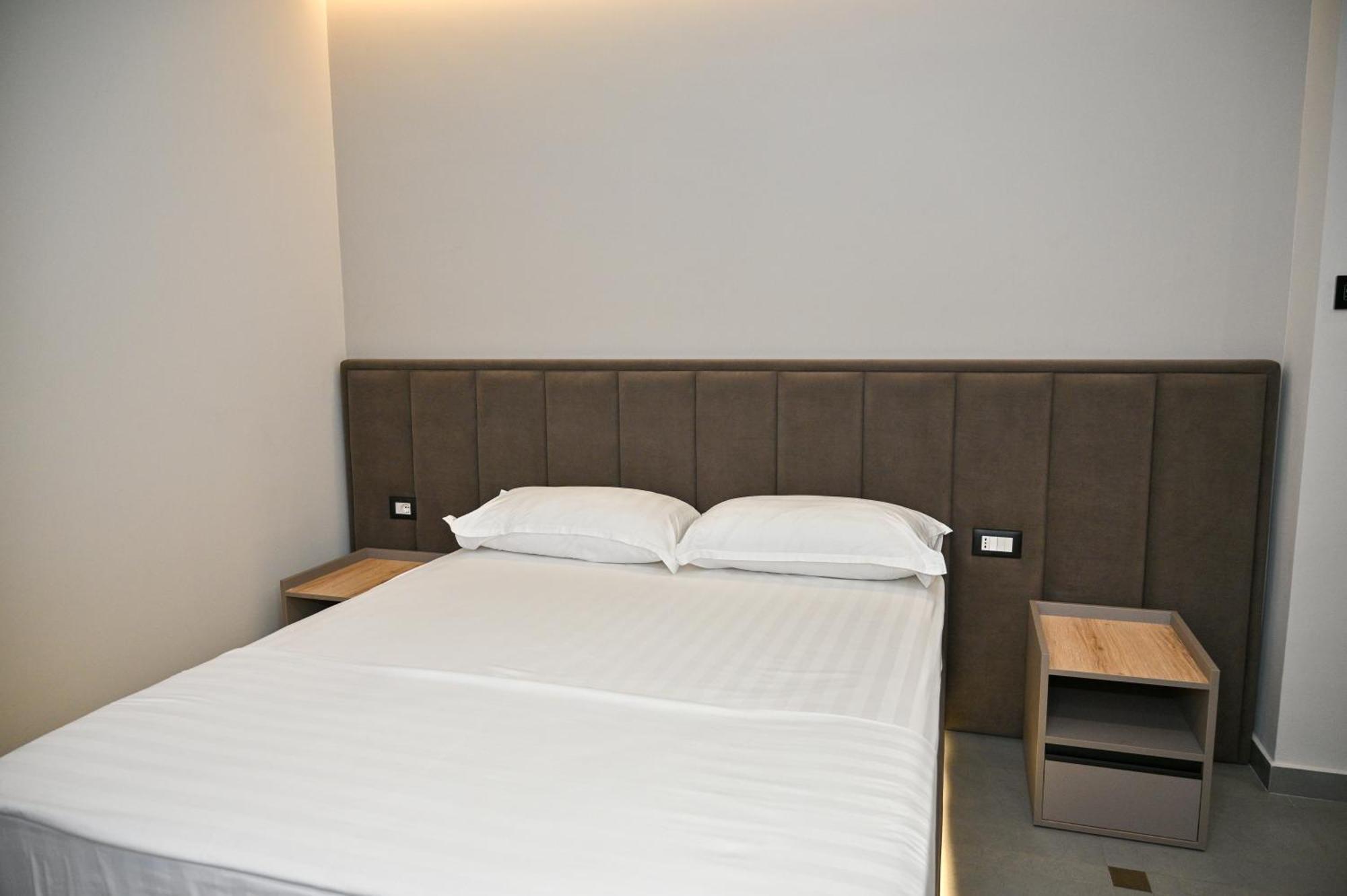 Hotel Vila Emes Durres Room photo